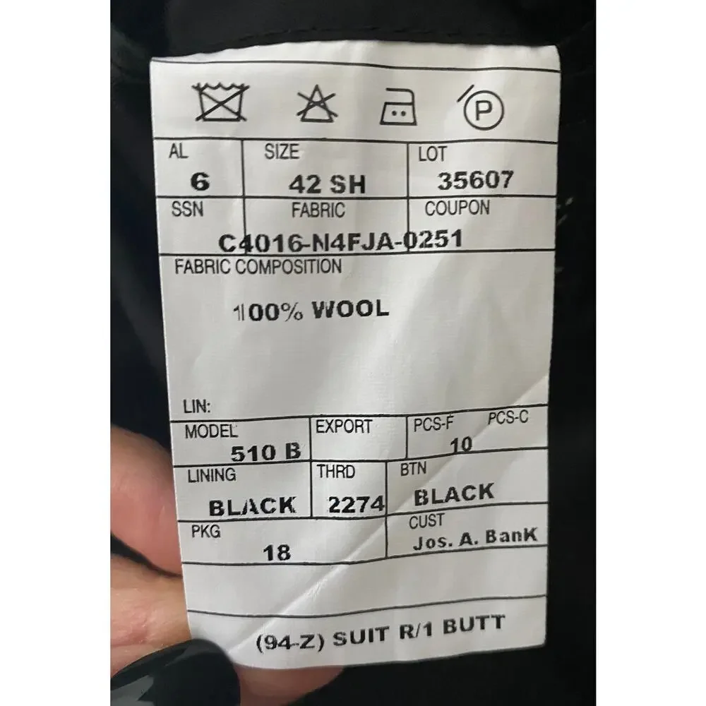 Jos. A. Bank Men's Signature Collection Tuxedo 2 Piece Black‎ Formal Classic